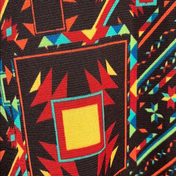 NWT Lularoe Carly Print T-Shirt XS Dress - Picture 2 of 9